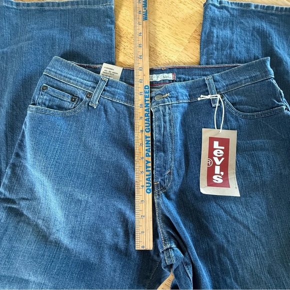 NWT Levi's Relaxed Boot Cut 550 16 Short Misses Indigo Jeans classic rise - Picture 9 of 14